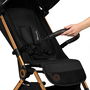 Сгъваема бебешка количка за 22 кг, LIONELO Cloe Регулируема облегалка Функция сън, 5-точкови колани Големи колела Мрежа за комари Поставка за чаша Лека Компактна Водоустойчива, черна