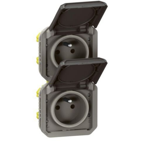 Legrand 069843L stikkontakt