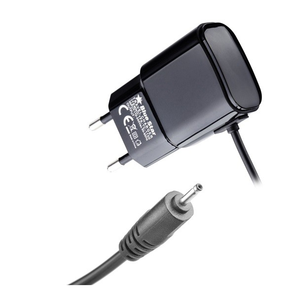 Hálózati töltő (5.7V / 1000mA + beépített 2mm kábel) FEKETE (TFK-TC-1100_2MM) (TFK-TC-1100_2MM)