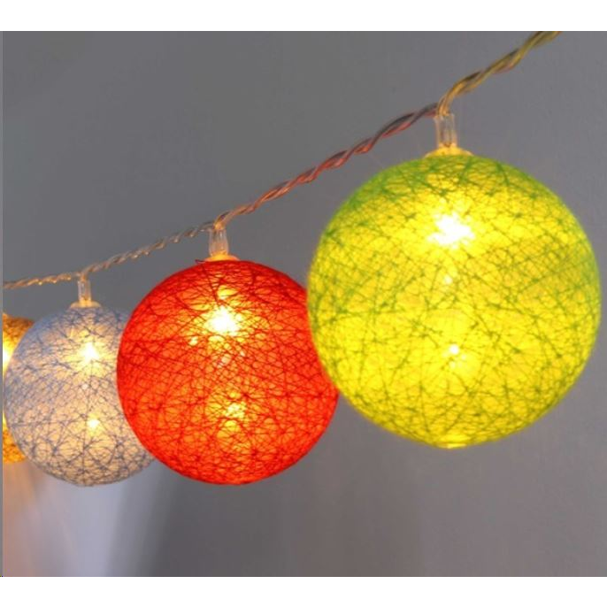 IRIS Gömb alakú 6cm/színes fonott/4,5m/barna-piros-kék-zöld/30db LED-es/USB-s fénydekoráció (104-45) (104-45)