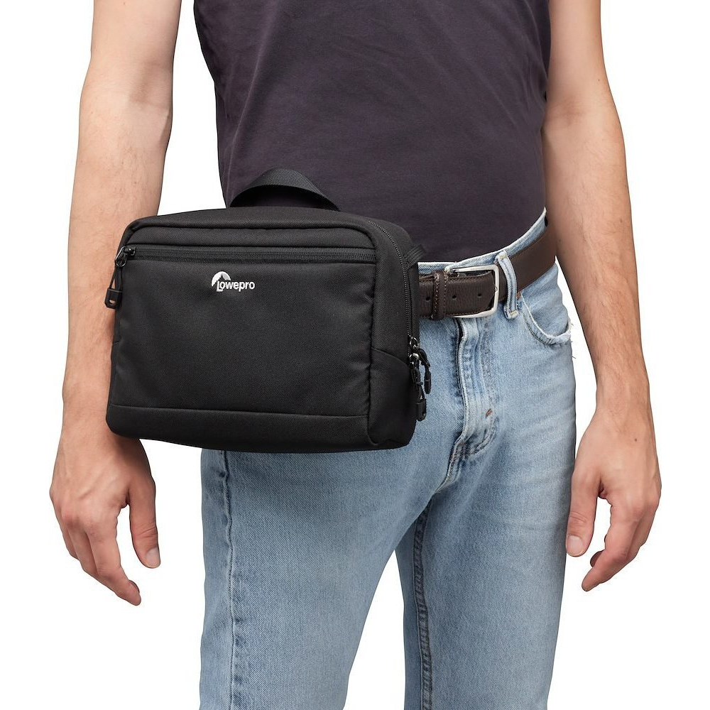 Lowepro ProTactic CS 120 III párnázott tok (fekete) (LP37489-PWW)