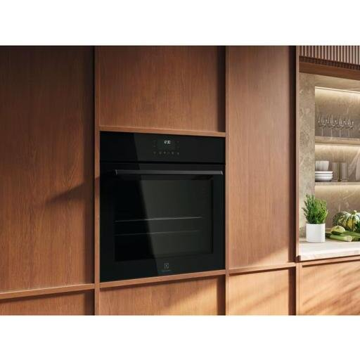 Piekarnik Electrolux Juodos spalvos orkaitė su pirolize ir garų funkcija Electrolux LOD7P87Z