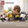 LEGO® Technic: 42175 - Volvo FMX teherautó és EC230 elektromos markoló