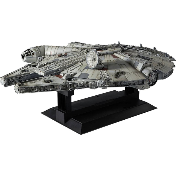 Revell Star Wars Bandai Millennium Falcon Perfect Grade Sci-Fi építőkészlet 1:72 (01206)