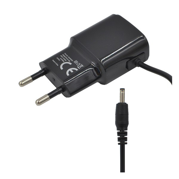 Hálózati töltő (5V / 1000mA + 2mm beépített kábel) FEKETE (TFKTC1100) (TFKTC1100)