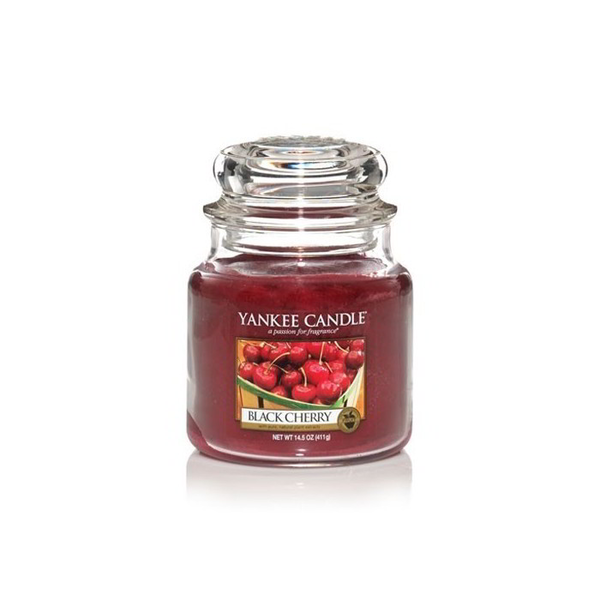 Свещ Yankee Candle Black Cherry Среден Буркан, 411 г, червен