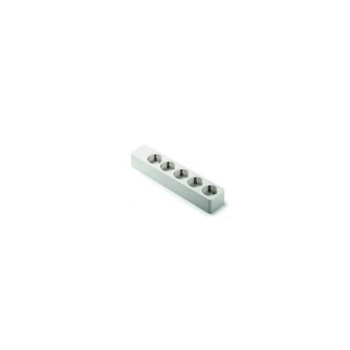 Famatel 16A-250V ötös földelt szerelhető elosztó fehér (2505) (f2505)