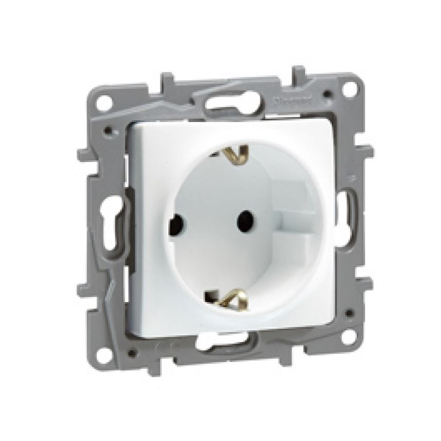 Legrand Niloé 2P+F csatlakozaljzat gyerekvédelemmel fehér (764529) (Legrand 764529)
