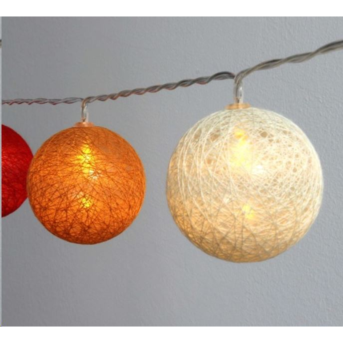 IRIS Gömb alakú 6cm/színes fonott/4,5m/piros-narancs-meleg fehér/30db LED-es/USB-s fénydekoráció (104-42) (104-42)