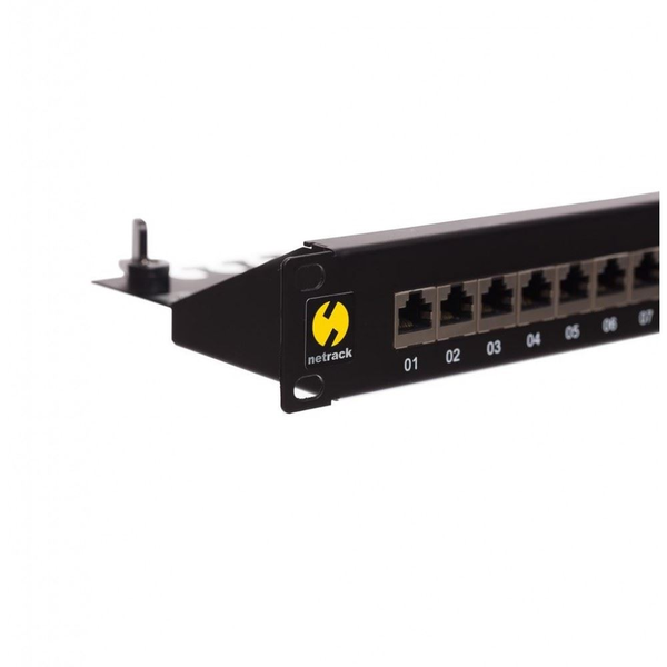 Netrack patch panel 24 port 1U 19" Cat6A árnyékolt fekete (104-19)