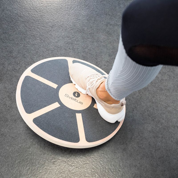 SVELTUS Egyensúlyozó korong fa 39.5 cm