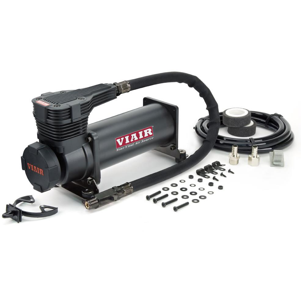 VIAIR 485C Stealth Black - légkompresszor, 100%-os üzemidő 200 PSI-nél (48502)