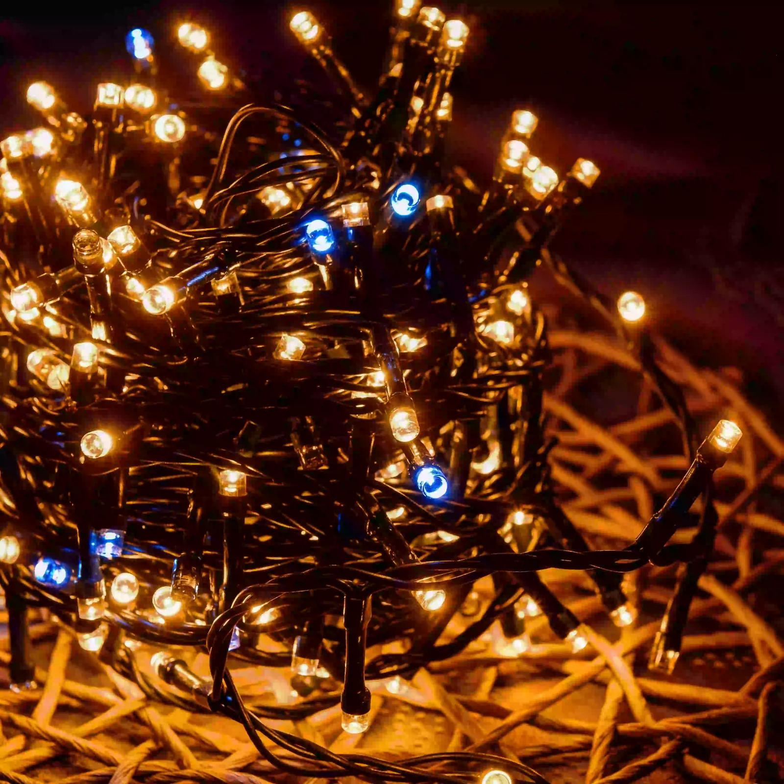 Dekortrend KDT 366 Basic Kültéri Beltéri Jégszikrázó fényfüzér 18m - Melegfehér / hidegfehér (KDT 366)