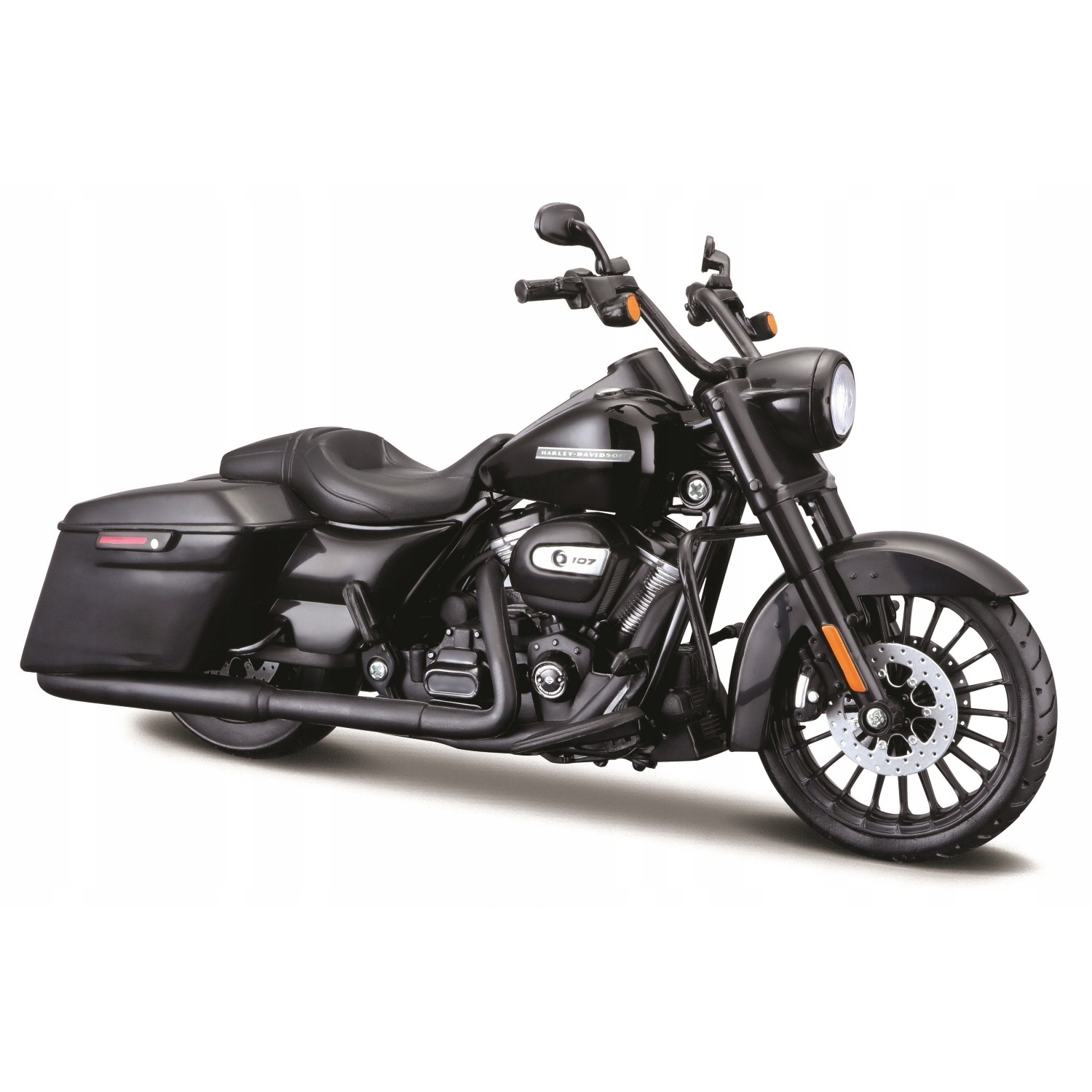 Maisto Harley Dadivson 2017 ROAD King special motor fém modell (1:12) (10132336)