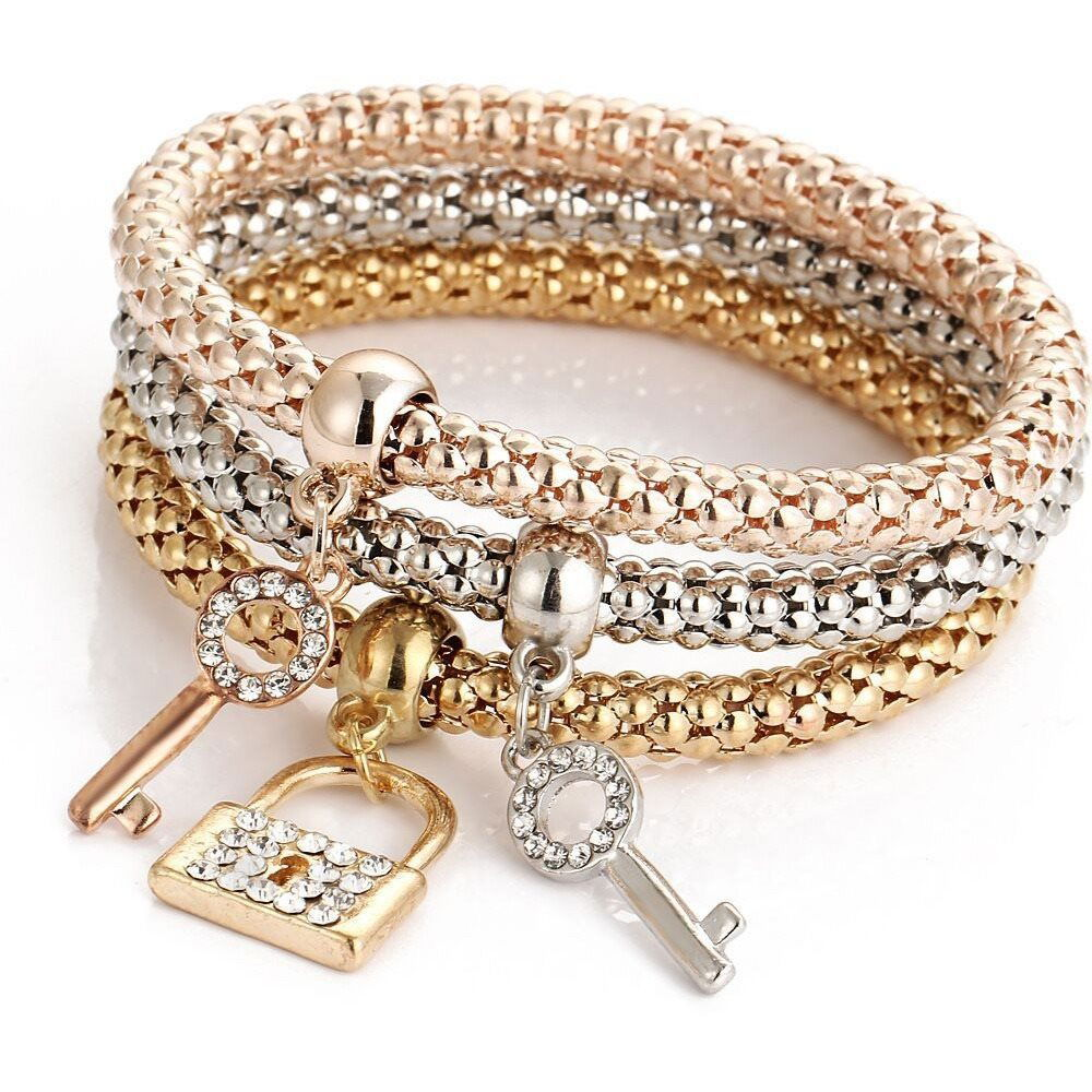 Silver Star rugalmas karkötő sebészeti acélból, 3 darab zárral (18329)