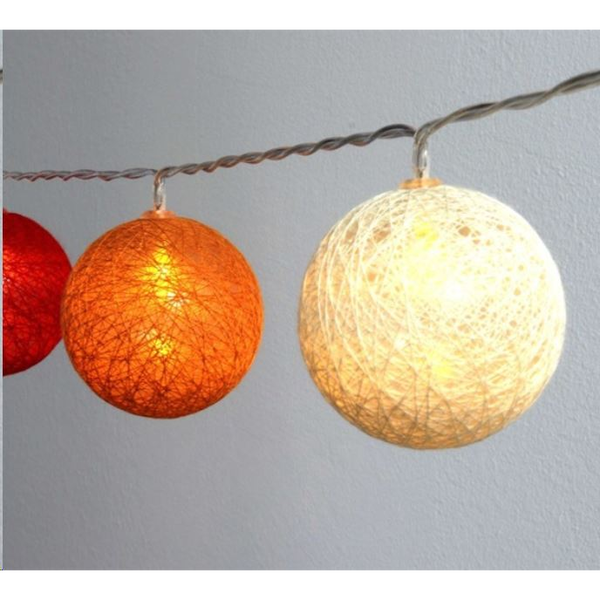 IRIS Gömb alakú 6cm/színes fonott/3m/piros-narancs-meleg fehér/20db LED-es/USB-s fénydekoráció  (104-26)