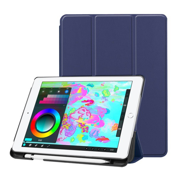 Tok álló, bőr hatású (aktív FLIP, oldalra nyíló, TRIFOLD asztali tartó funkció, Apple Pencil tartó) SÖTÉTKÉK [Apple IPAD 9.7 (2018)]